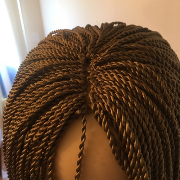 Braided wig - Picture 5 of 8